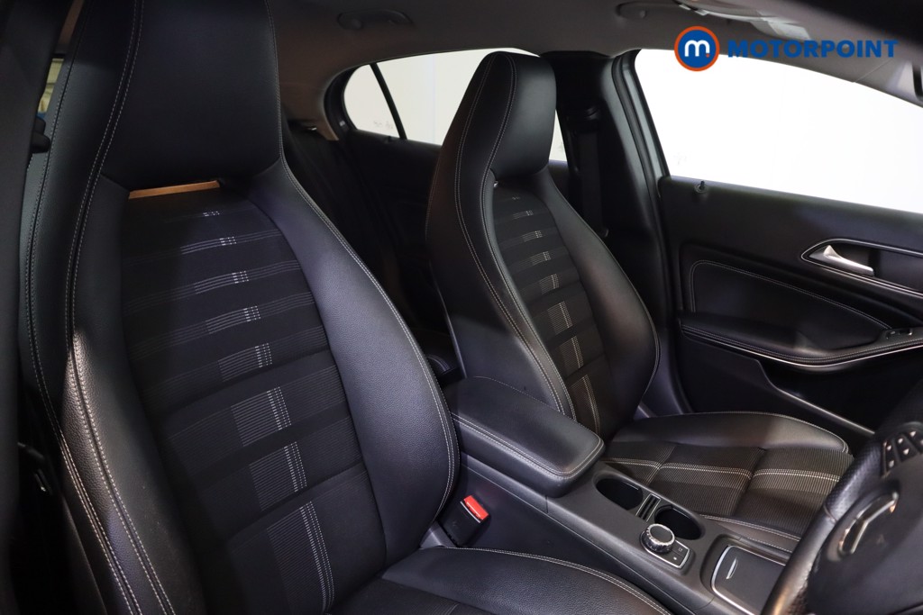 Mercedes-Benz GLA Urban Edition Automatic Petrol SUV - Stock Number (1579467) - 7th supplementary image