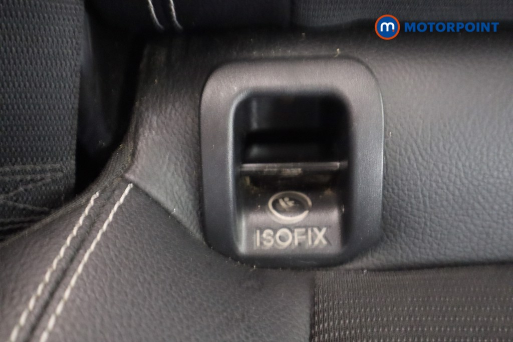 Mercedes-Benz GLA Urban Edition Automatic Petrol SUV - Stock Number (1579467) - 29th supplementary image