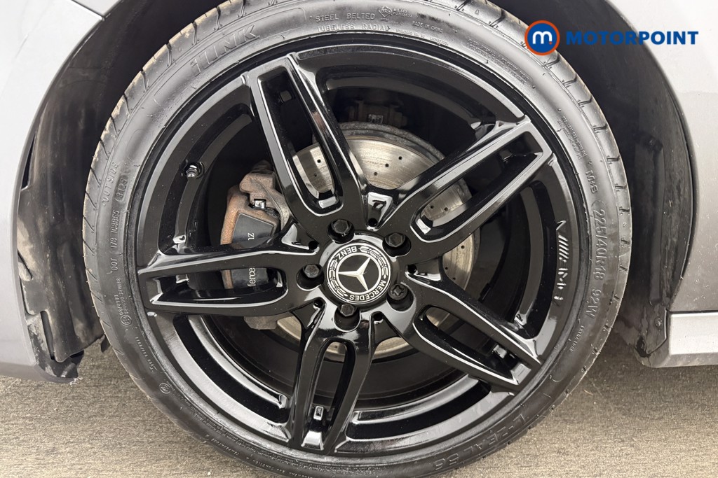 Mercedes-Benz A Class Amg Line Automatic Diesel Hatchback - Stock Number (1606139) - 4th supplementary image