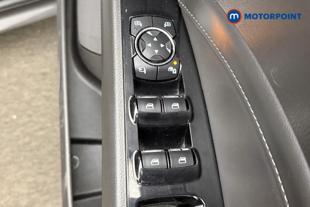 Ford Mondeo St-Line X Manual Diesel Hatchback - Stock Number (1607450) - 24th supplementary image