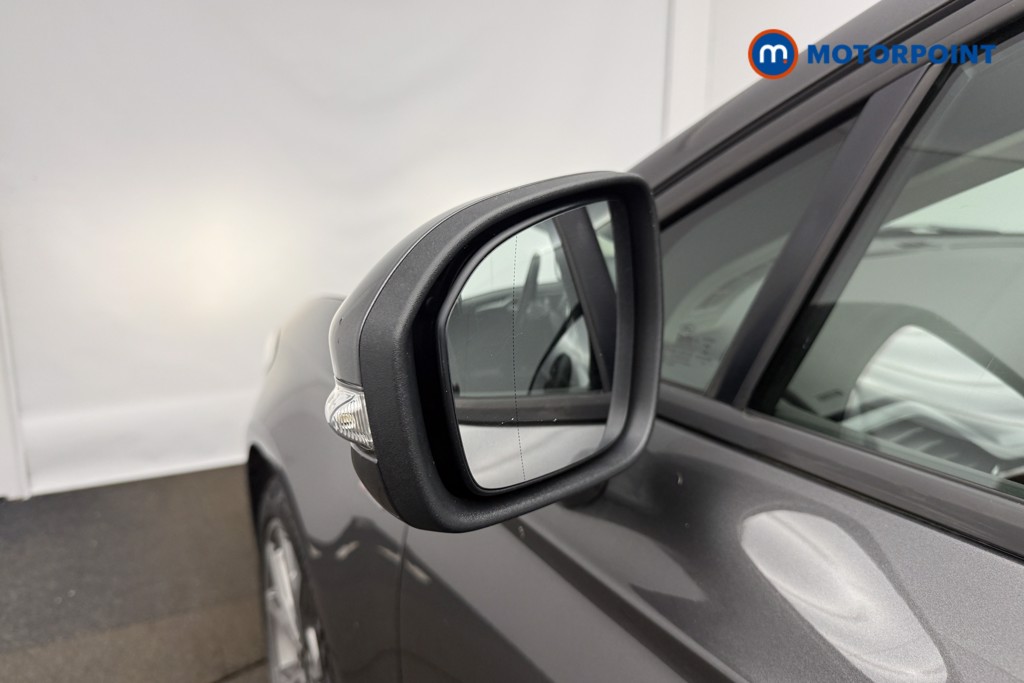 Ford Mondeo St-Line X Manual Diesel Hatchback - Stock Number (1607450) - 28th supplementary image