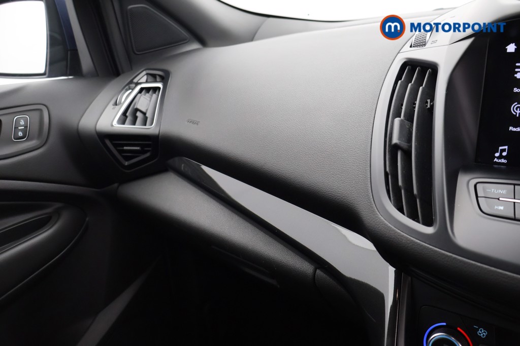 Ford Kuga St-Line Manual Petrol SUV - Stock Number (1610169) - 16th supplementary image