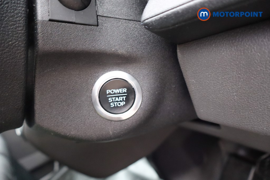 Ford Transit Limited Automatic Diesel Medium Roof Van - Stock Number (1611442) - 16th supplementary image