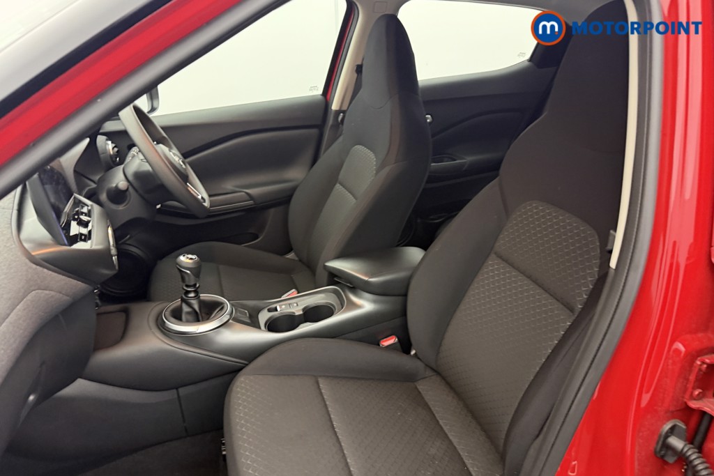 Nissan Juke Acenta Premium Manual Petrol SUV - Stock Number (1612046) - 9th supplementary image