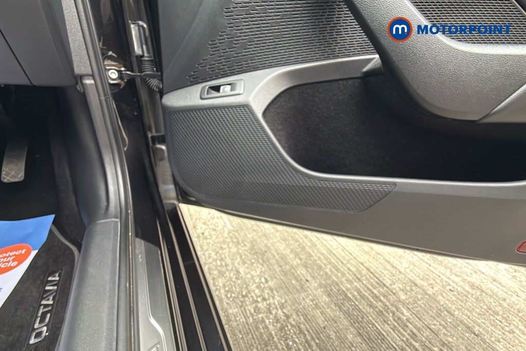 Skoda Octavia Se L Automatic Petrol Plug-In Hybrid Hatchback - Stock Number (1613511) - 21st supplementary image