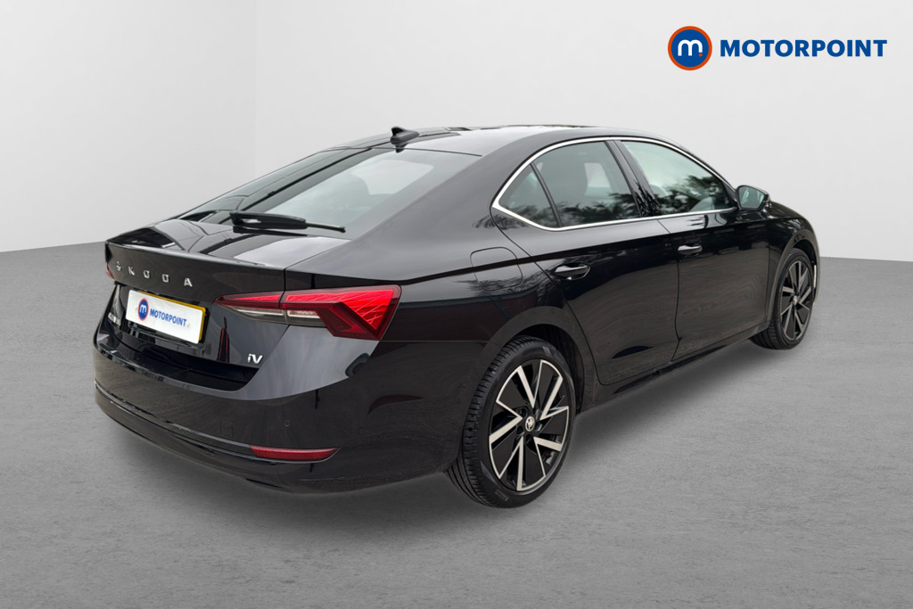 Skoda Octavia Se L Automatic Petrol Plug-In Hybrid Hatchback - Stock Number (1613511) - Drivers side rear corner