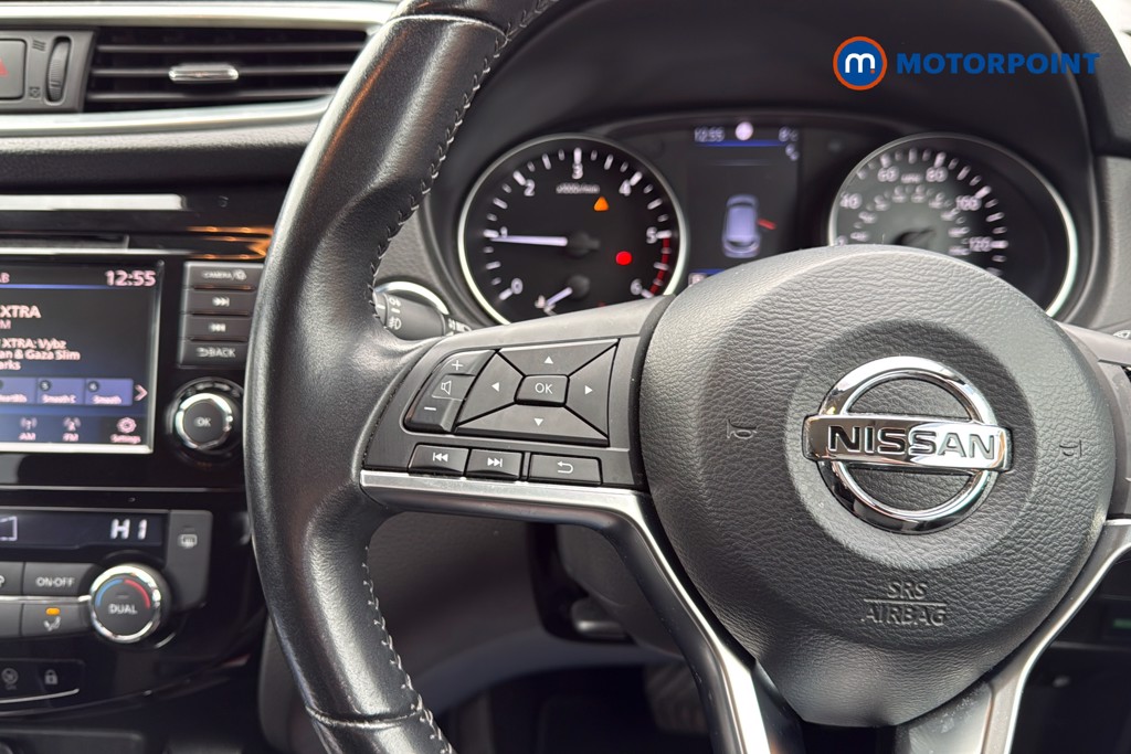 Nissan Qashqai N-Connecta Automatic Diesel SUV - Stock Number (1613563) - 3rd supplementary image