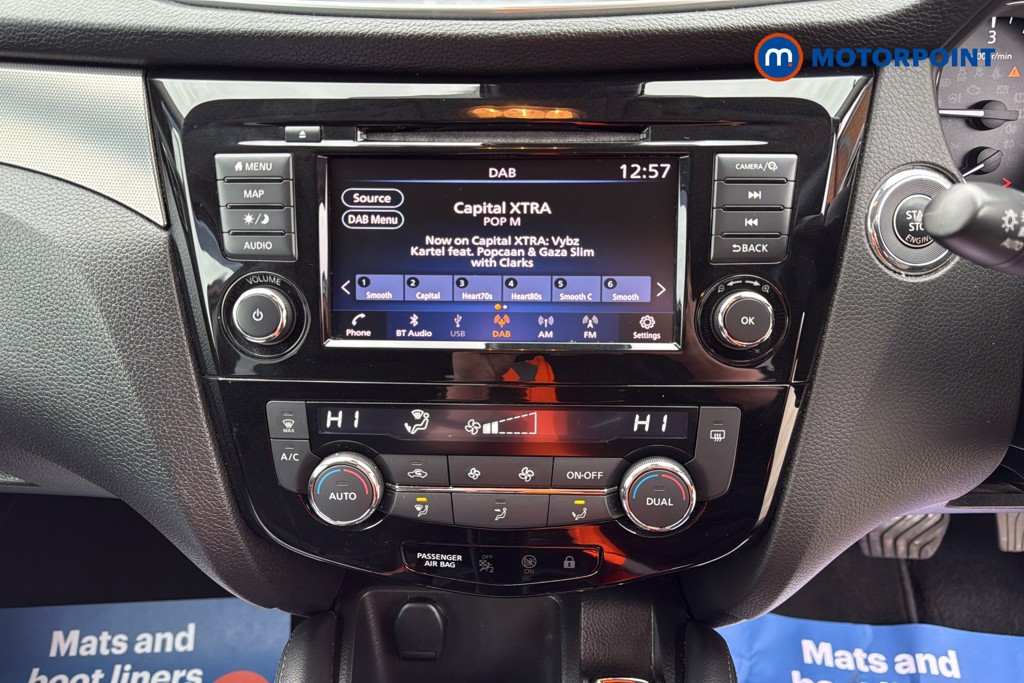 Nissan Qashqai N-Connecta Automatic Diesel SUV - Stock Number (1613563) - 9th supplementary image