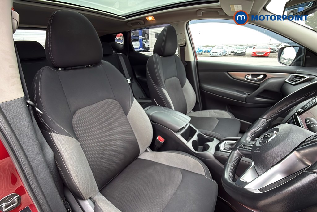 Nissan Qashqai N-Connecta Automatic Diesel SUV - Stock Number (1613563) - 22nd supplementary image