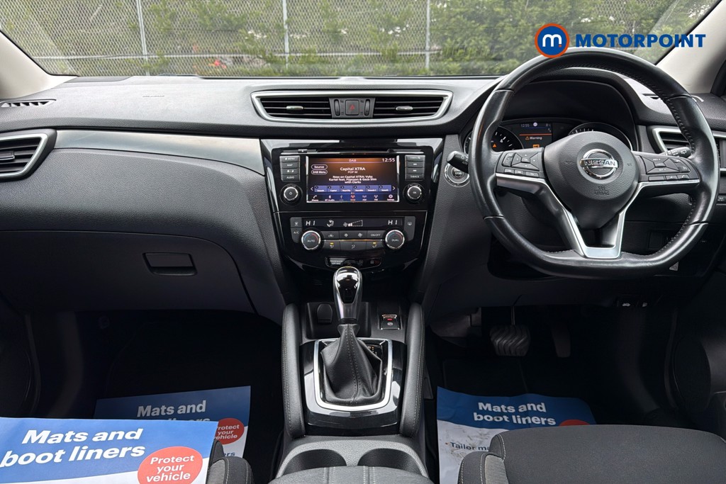 Nissan Qashqai N-Connecta Automatic Diesel SUV - Stock Number (1613563) - 1st supplementary image