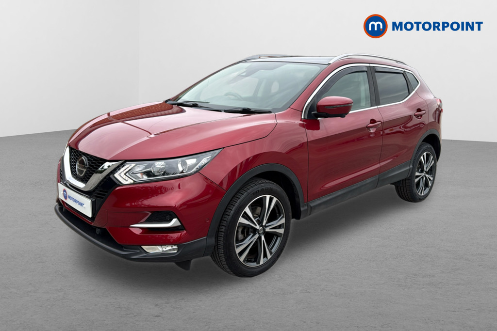 Nissan Qashqai N-Connecta Automatic Diesel SUV - Stock Number (1613563) - Passenger side front corner