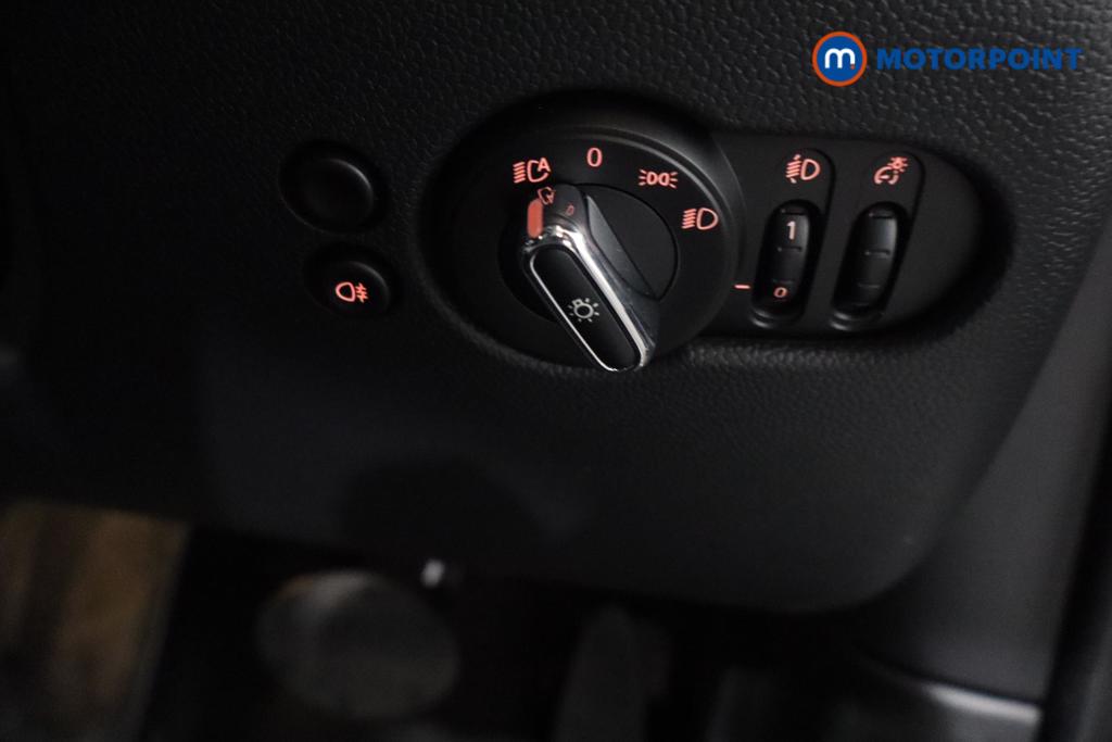 Mini Hatchback Cooper Classic Automatic Petrol Hatchback - Stock Number (1613863) - 13th supplementary image