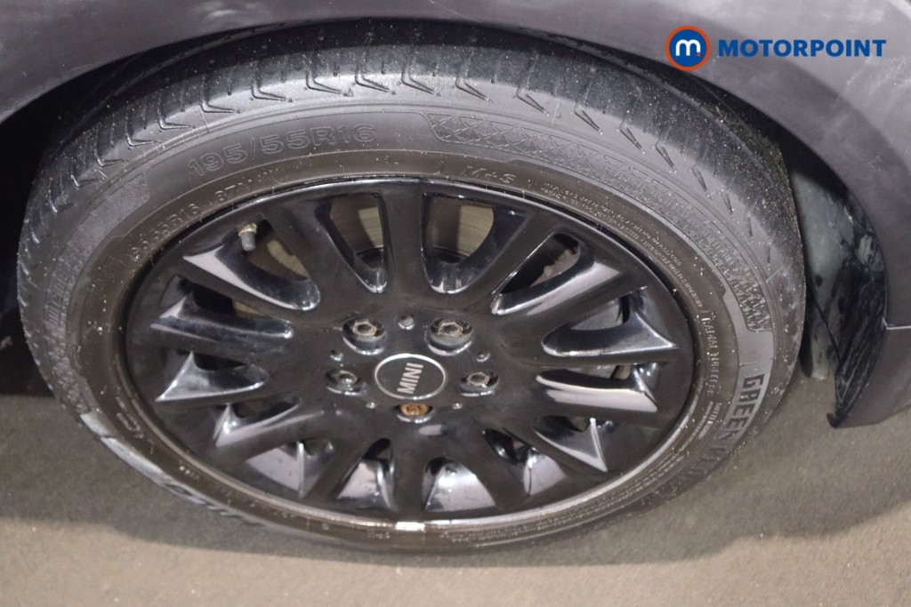 Mini Hatchback Cooper S Classic Manual Petrol Hatchback - Stock Number (1614068) - 11th supplementary image