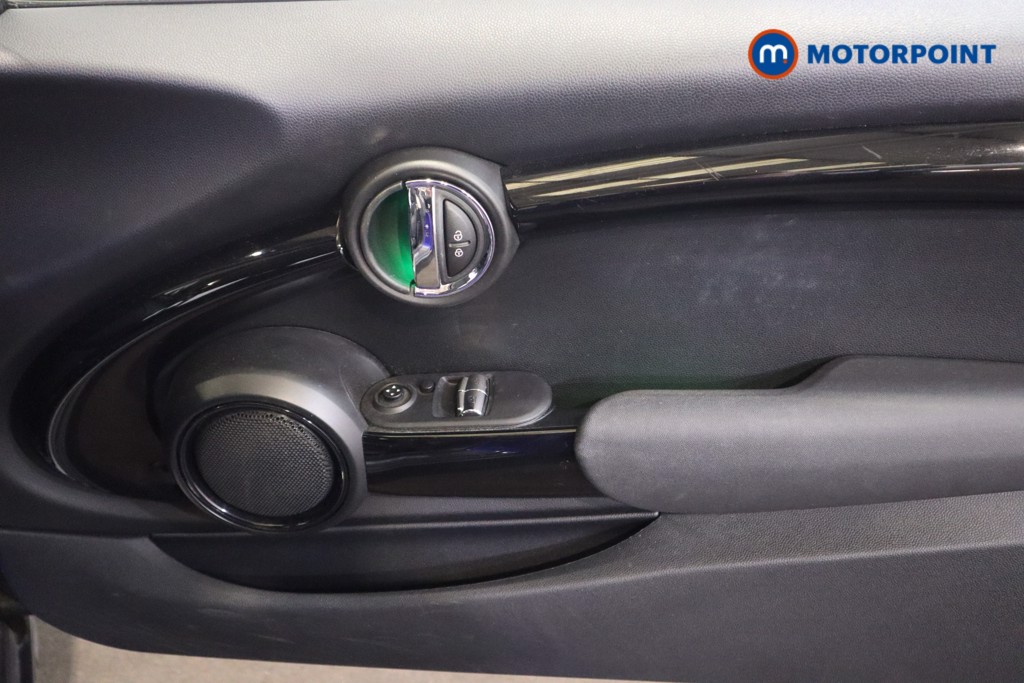 Mini Hatchback Cooper S Classic Manual Petrol Hatchback - Stock Number (1614068) - 13th supplementary image