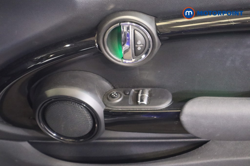 Mini Hatchback Cooper S Classic Manual Petrol Hatchback - Stock Number (1614068) - 14th supplementary image