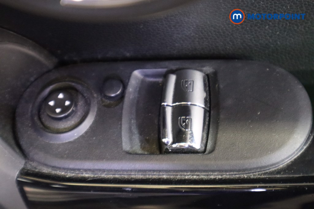 Mini Hatchback Cooper S Classic Manual Petrol Hatchback - Stock Number (1614068) - 15th supplementary image