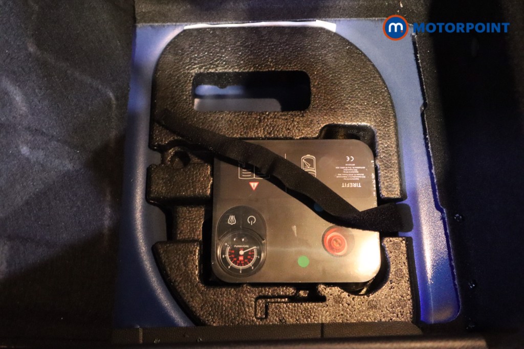 Mini Hatchback Cooper S Classic Manual Petrol Hatchback - Stock Number (1614068) - 29th supplementary image