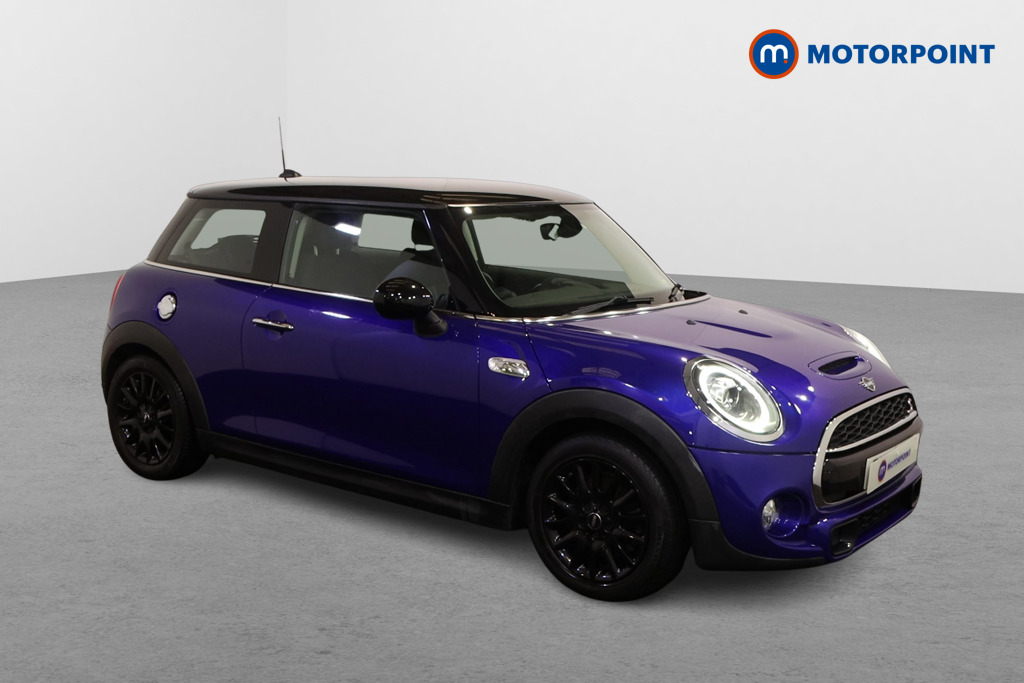 Mini Hatchback Cooper S Classic Manual Petrol Hatchback - Stock Number (1614068) - Drivers side front corner