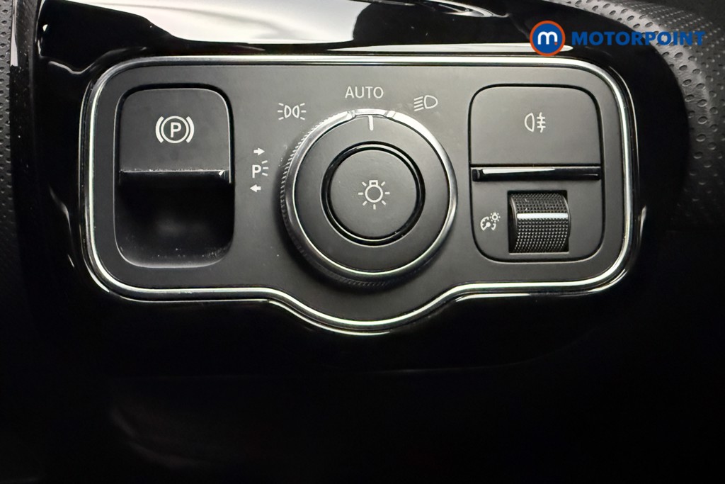 Mercedes-Benz A Class Amg Line Automatic Petrol Plug-In Hybrid Hatchback - Stock Number (1614298) - 17th supplementary image