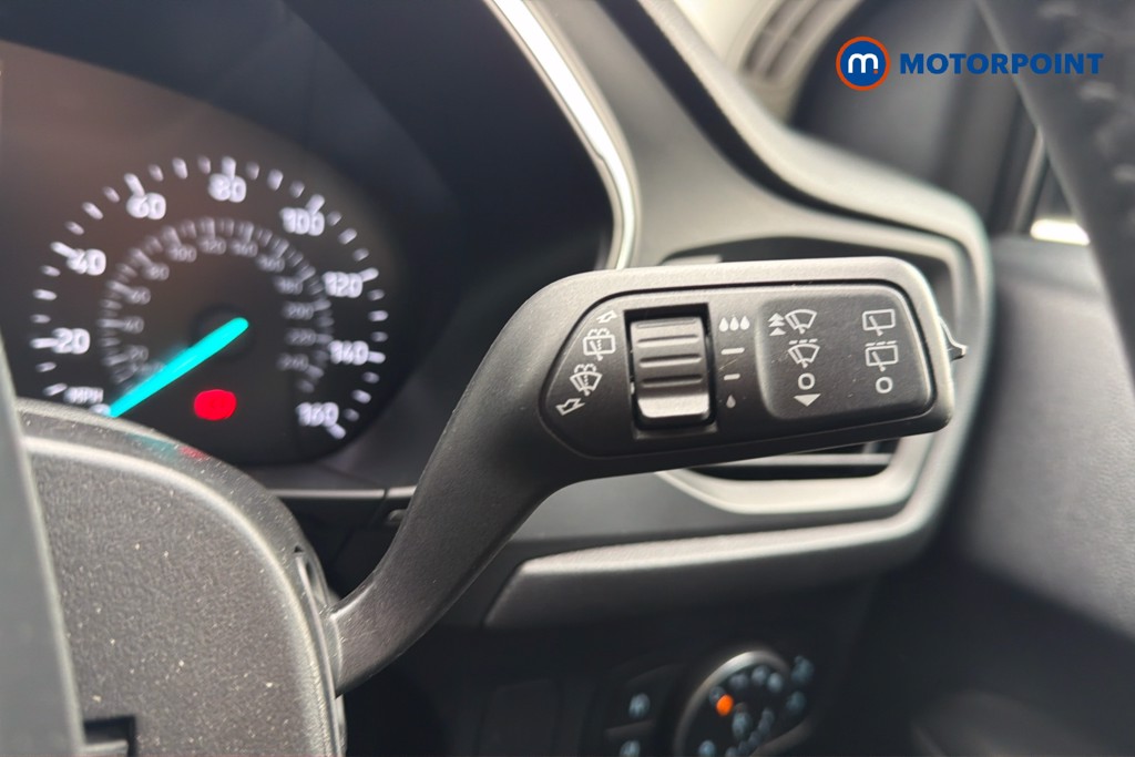 Ford Focus Titanium Manual Petrol Hatchback - Stock Number (1615246) - 7th supplementary image