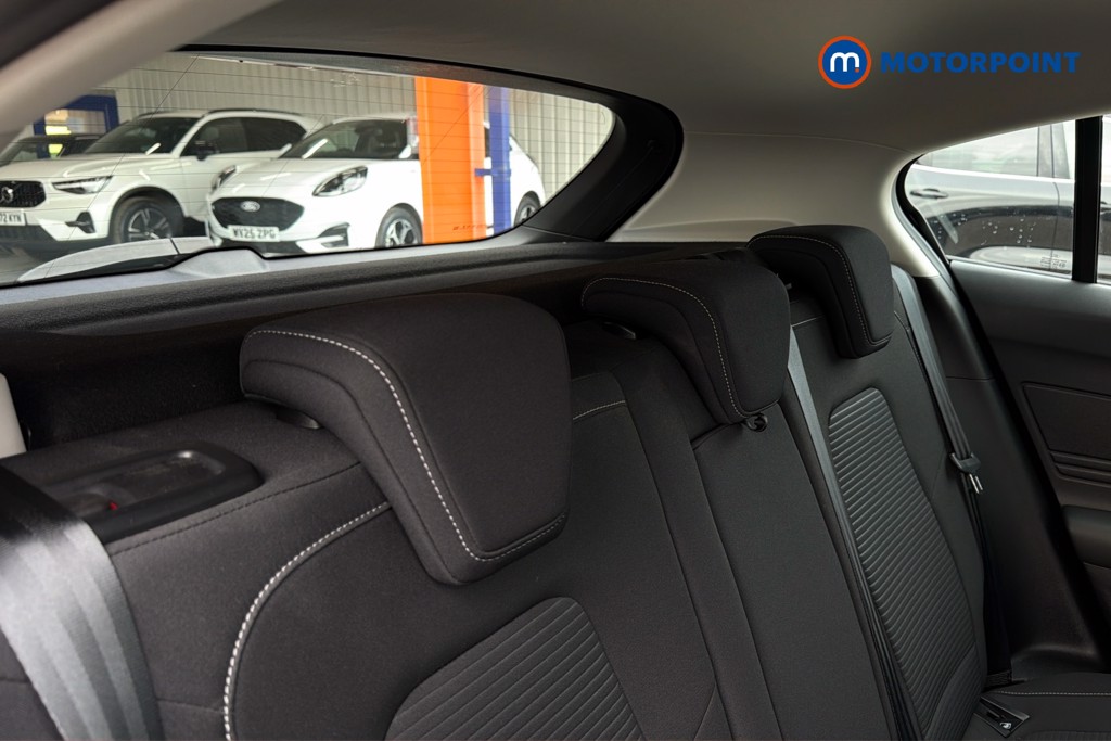 Ford Focus Titanium Manual Petrol Hatchback - Stock Number (1615246) - 31st supplementary image