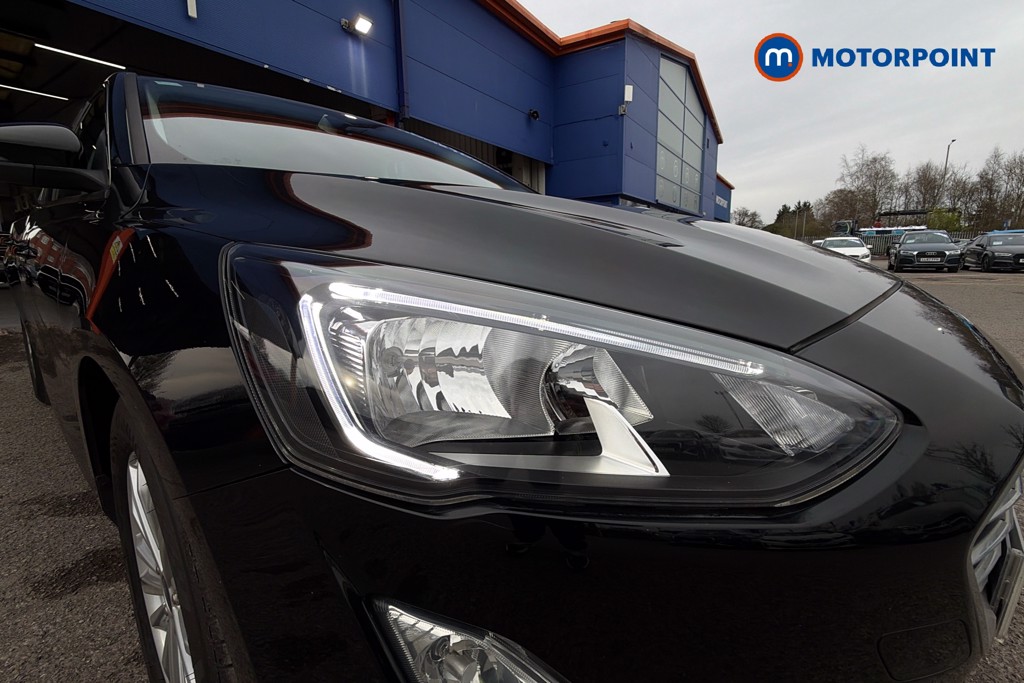 Ford Focus Titanium Manual Petrol Hatchback - Stock Number (1615246) - 44th supplementary image