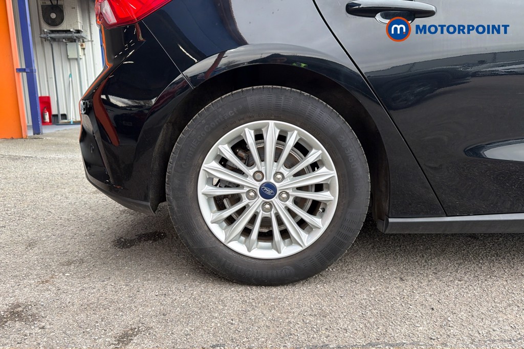 Ford Focus Titanium Manual Petrol Hatchback - Stock Number (1615246) - 49th supplementary image