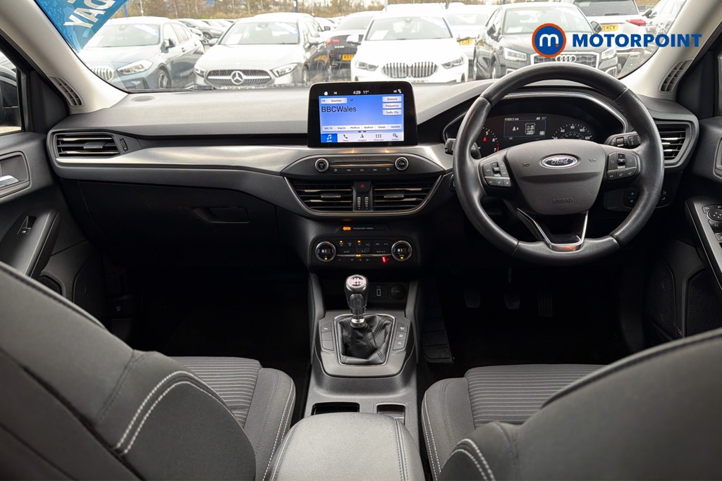 Ford Focus Titanium Manual Petrol Hatchback - Stock Number (1615246) - 1st supplementary image