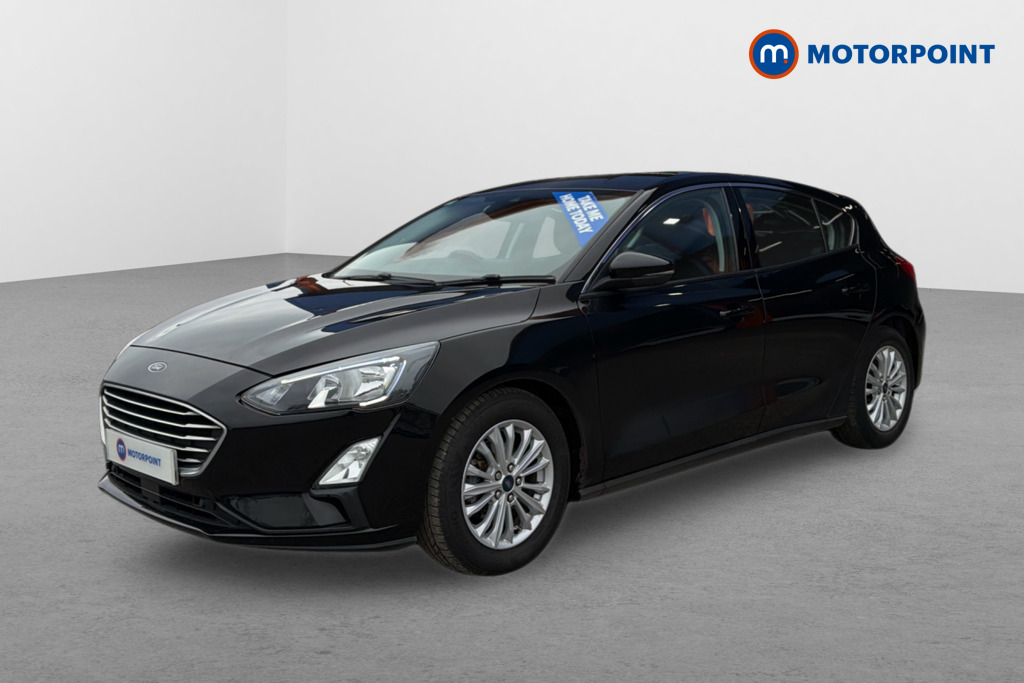 Ford Focus Titanium Manual Petrol Hatchback - Stock Number (1615246) - Passenger side front corner