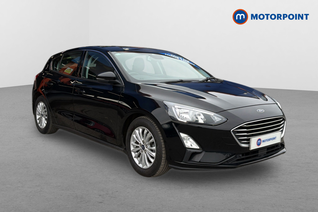 Ford Focus Titanium Manual Petrol Hatchback - Stock Number (1615246) - Drivers side front corner