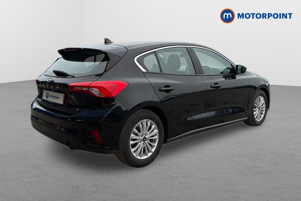 Ford Focus Titanium Manual Petrol Hatchback - Stock Number (1615246) - Drivers side rear corner