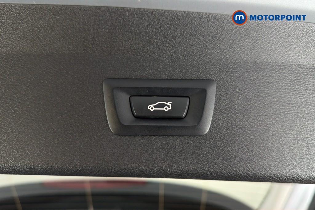 BMW X1 Xline Automatic Petrol SUV - Stock Number (1615323) - 35th supplementary image