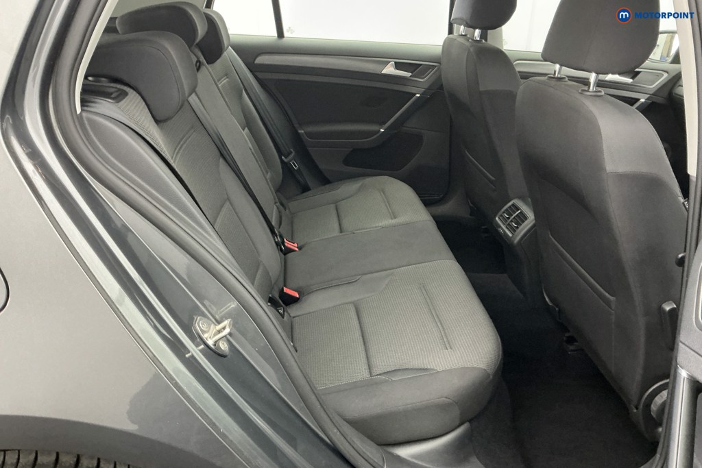 Volkswagen Golf SE Automatic Diesel Hatchback - Stock Number (1616112) - 6th supplementary image