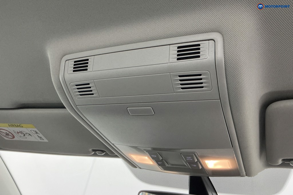 Volkswagen Golf SE Automatic Diesel Hatchback - Stock Number (1616112) - 17th supplementary image