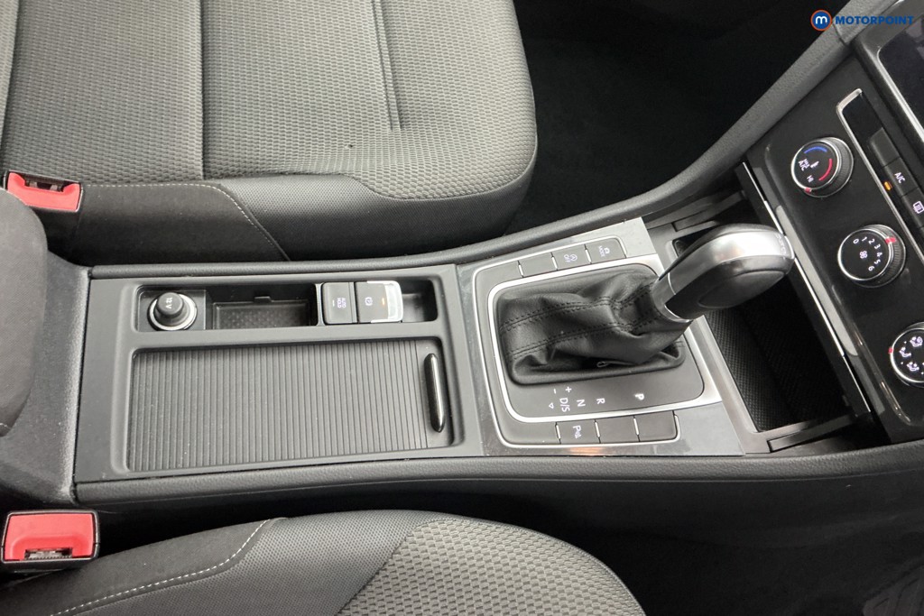 Volkswagen Golf SE Automatic Diesel Hatchback - Stock Number (1616112) - 24th supplementary image