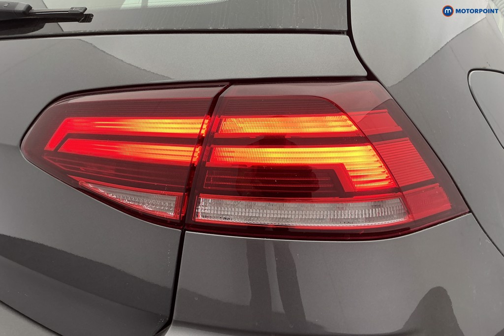 Volkswagen Golf SE Automatic Diesel Hatchback - Stock Number (1616112) - 35th supplementary image