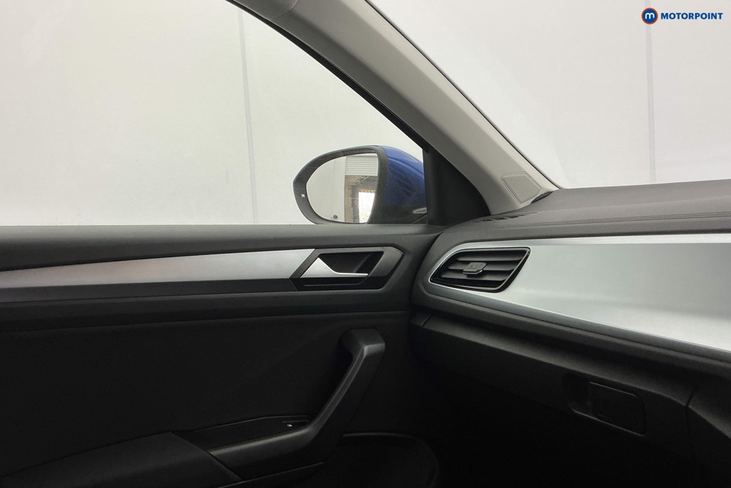 Volkswagen T-Roc Life Automatic Petrol SUV - Stock Number (1616118) - 20th supplementary image