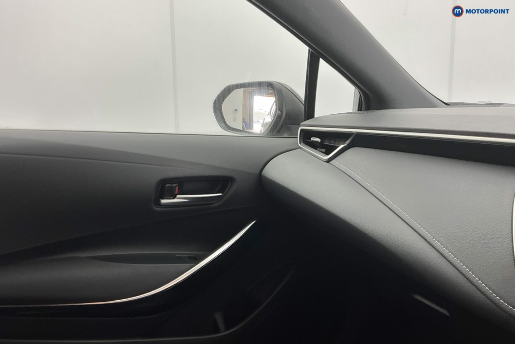 Toyota Corolla Gr Sport Automatic Petrol-Electric Hybrid Hatchback - Stock Number (1616154) - 22nd supplementary image