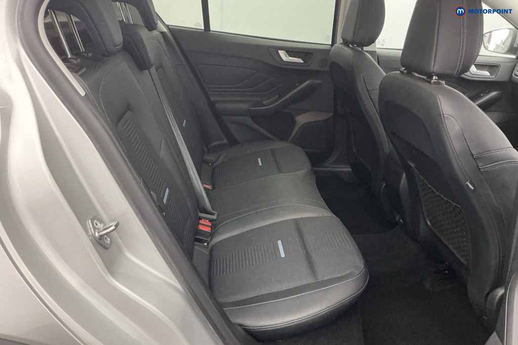 Ford Focus Active X Manual Petrol Hatchback - Stock Number (1616218) - 6th supplementary image