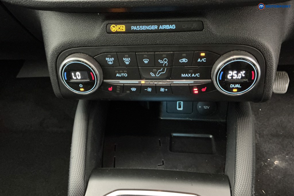 Ford Focus Active X Manual Petrol Hatchback - Stock Number (1616218) - 21st supplementary image