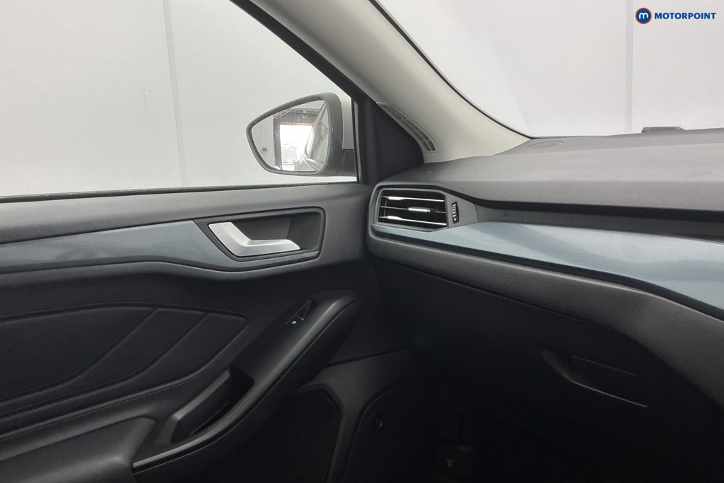 Ford Focus Active X Manual Petrol Hatchback - Stock Number (1616218) - 25th supplementary image