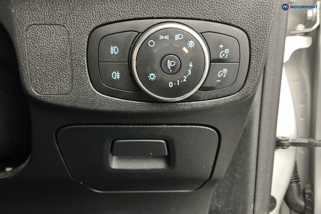 Ford Focus Active X Manual Petrol Hatchback - Stock Number (1616218) - 28th supplementary image