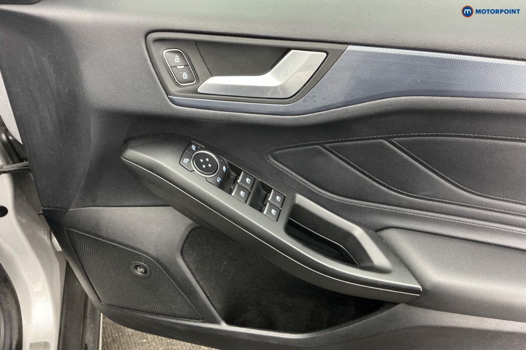 Ford Focus Active X Manual Petrol Hatchback - Stock Number (1616218) - 30th supplementary image