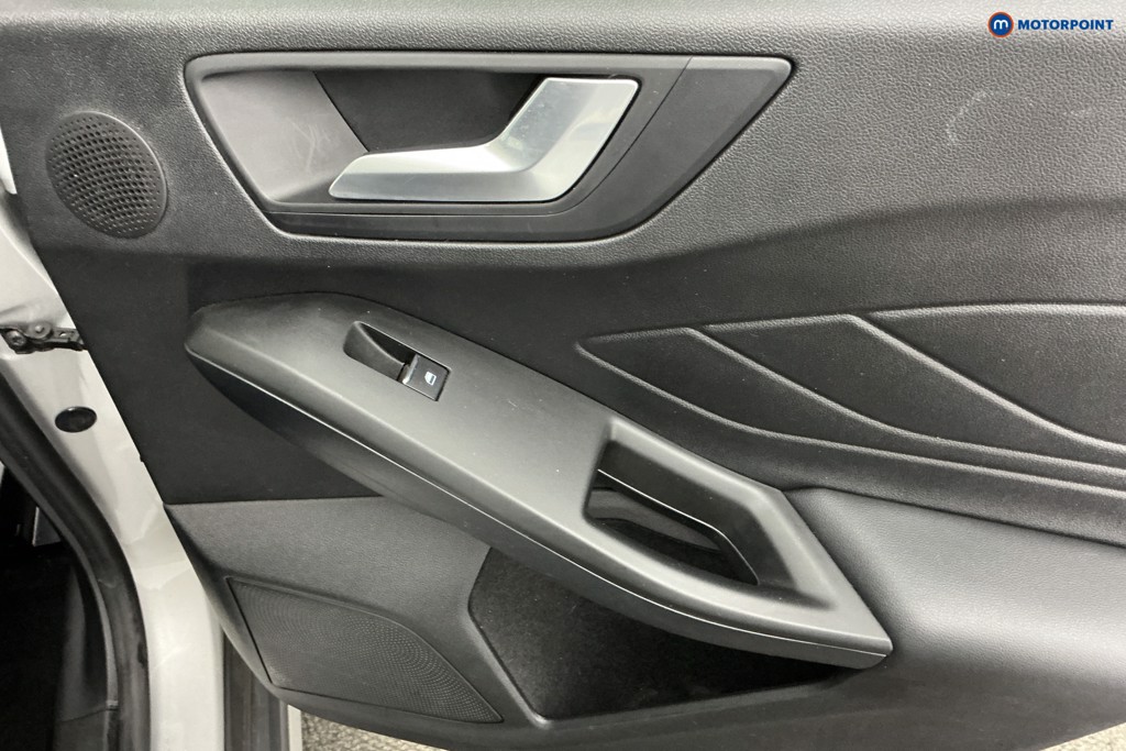 Ford Focus Active X Manual Petrol Hatchback - Stock Number (1616218) - 32nd supplementary image