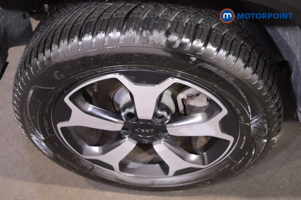 Jeep Renegade Trailhawk Automatic Petrol Plug-In Hybrid SUV - Stock Number (1616529) - 12th supplementary image