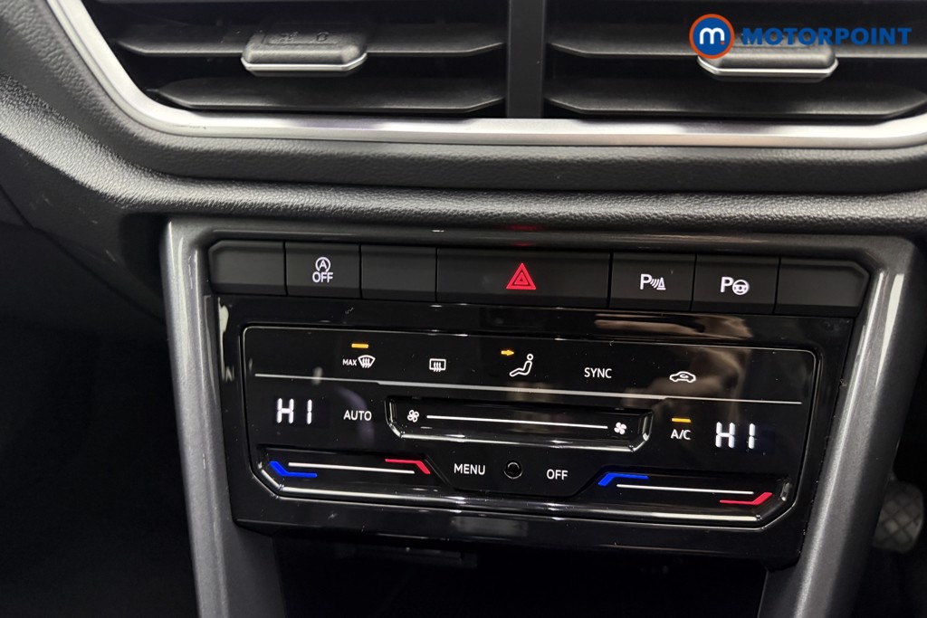 Volkswagen T-Roc Style Manual Petrol SUV - Stock Number (1616533) - 4th supplementary image