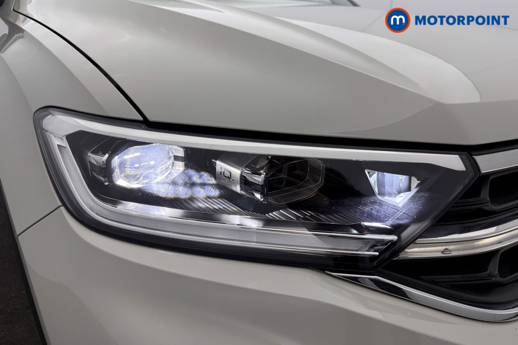 Volkswagen T-Roc Style Manual Petrol SUV - Stock Number (1616533) - 14th supplementary image