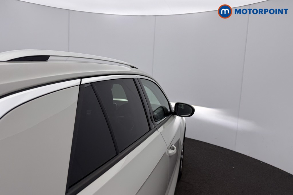 Volkswagen T-Roc Style Manual Petrol SUV - Stock Number (1616533) - 18th supplementary image