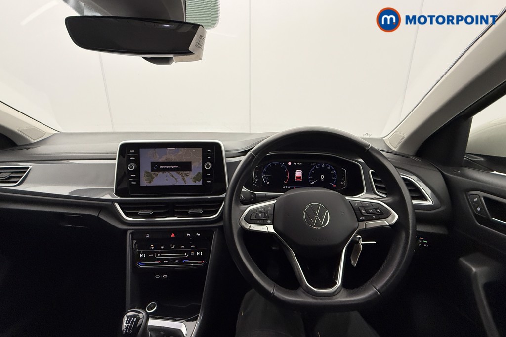 Volkswagen T-Roc Style Manual Petrol SUV - Stock Number (1616533) - 1st supplementary image