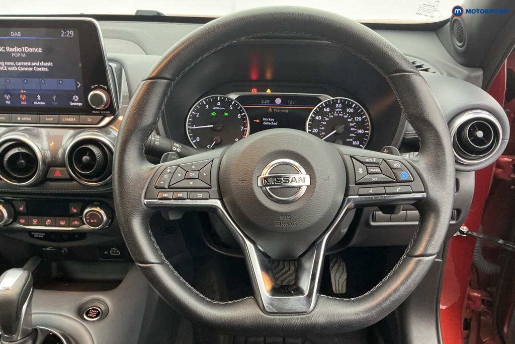 Nissan Juke Tekna Automatic Petrol SUV - Stock Number (1616576) - 9th supplementary image